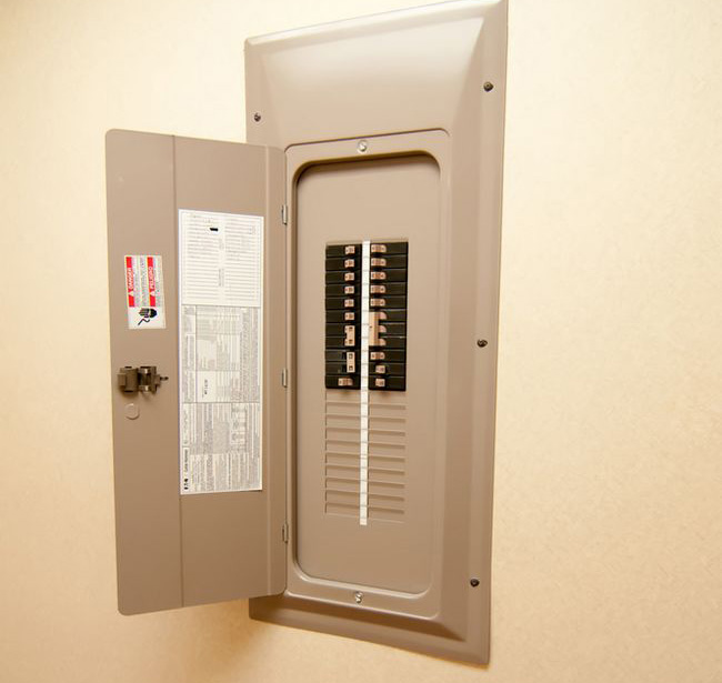 Circuit-Breaker-Panel-Auburn-WA